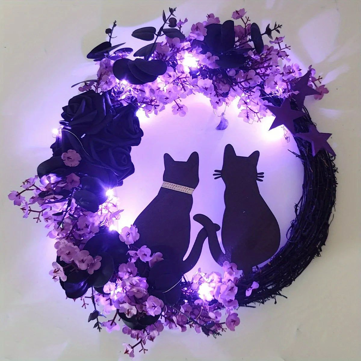 Black Cat Wreath Decor for Indoor Use