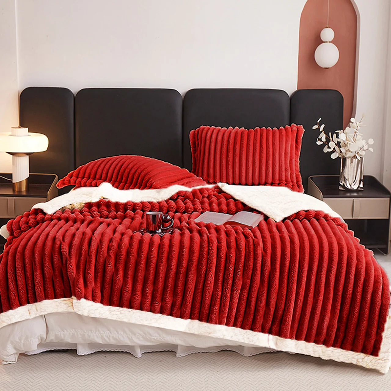 Weighted Fleece Blanket -Soft, Warm and Comfortable w/Sherpa